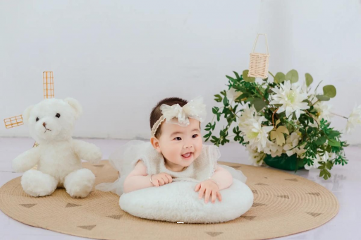 昆明四个月的孕妇肚子疼
